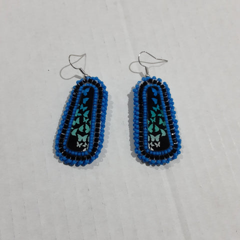 Beaded earrings blue