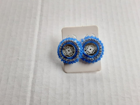 Beaded earrings blue